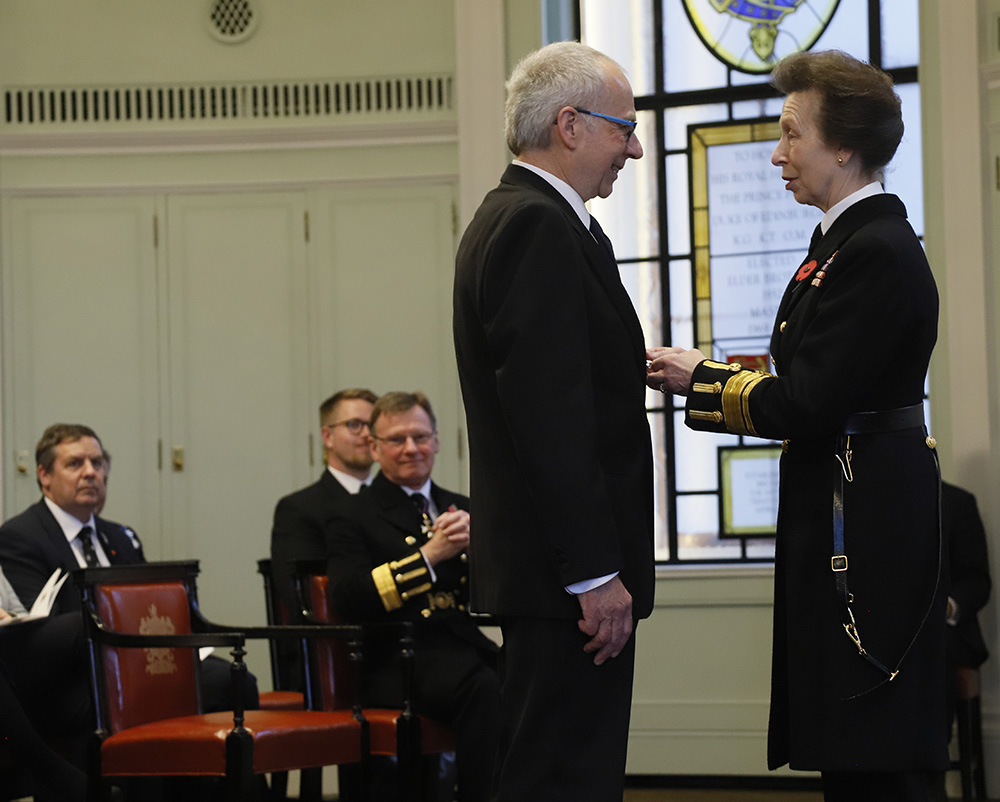 mn_medal2019_chief_engineer_phillip_dick_web_x1000.jpg mn_medal2019_chief_engineer_phillip_dick_web_x1000.jpg